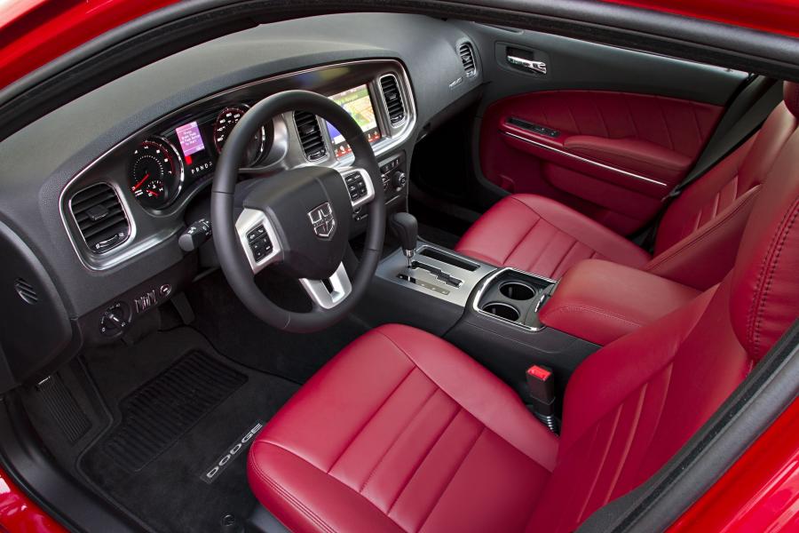  Dodge Charger 2011 года  (фото 67 из 87)